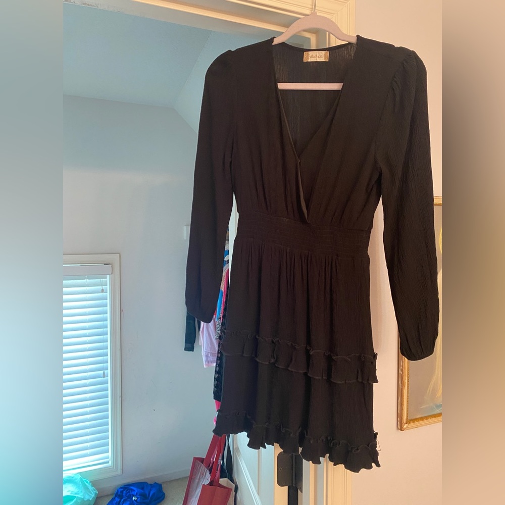 Size small altard state long sleeve black short dress